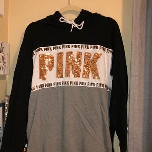 Pull Over Hoodie